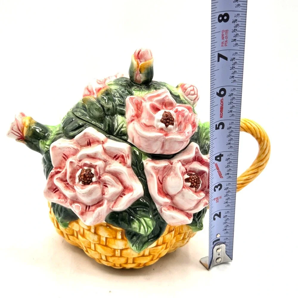 ASIA MASTER GROUP PINK ROSES IN BASKET CERAMIC TEAPOT W/ LID Cottage Core Granny